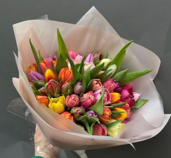 Rainbow tulip bouquet