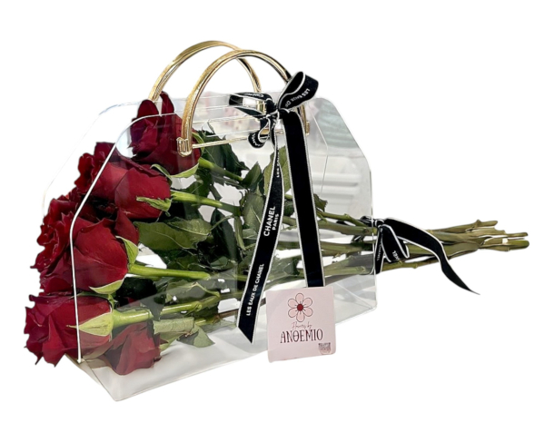 Luxuary bag full of roses