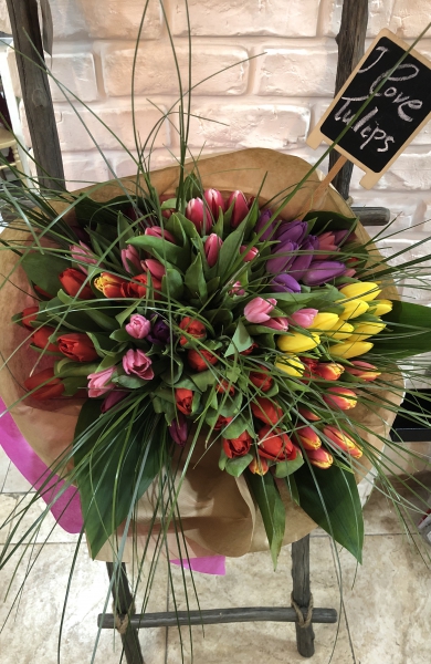 Bouquet-of-tulips