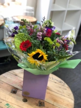 mixed-vibrant-handtie