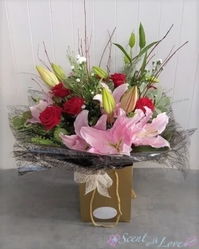 red-rose-lily-hand-tied