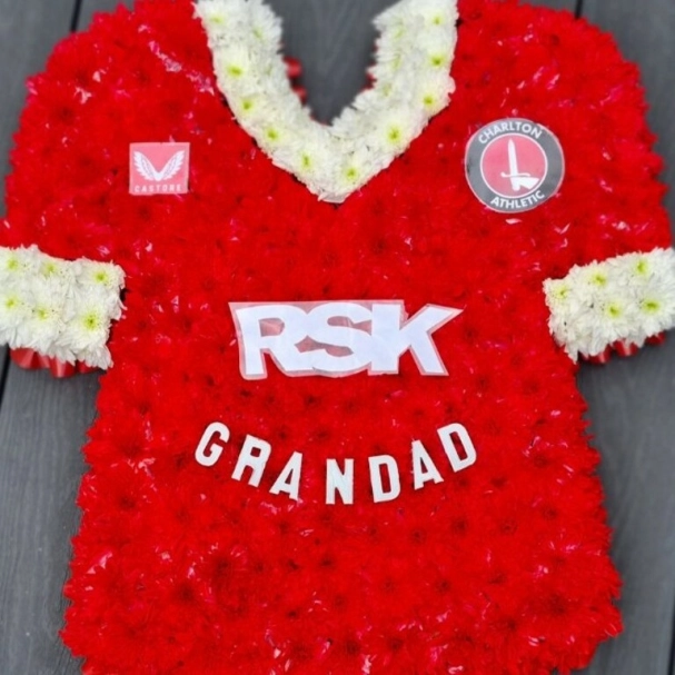 charlton-athletic-football-shirt
