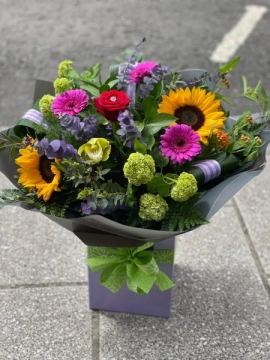 modern-vibrant-hand-tied
