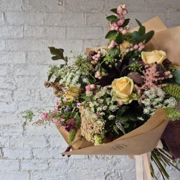 seasonal-handtied-pastel