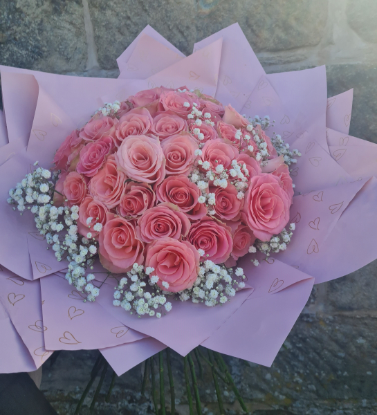 50-pink-roses