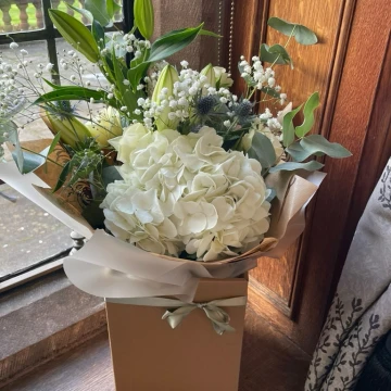 whites-bouquet