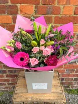 pink-radiance-handtied
