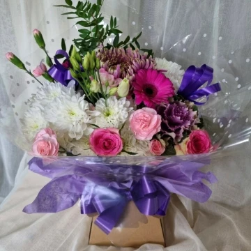 lilacs-gift-box