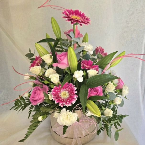 Large hatbox