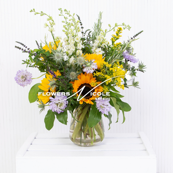 Norfolk bumble bee bouque