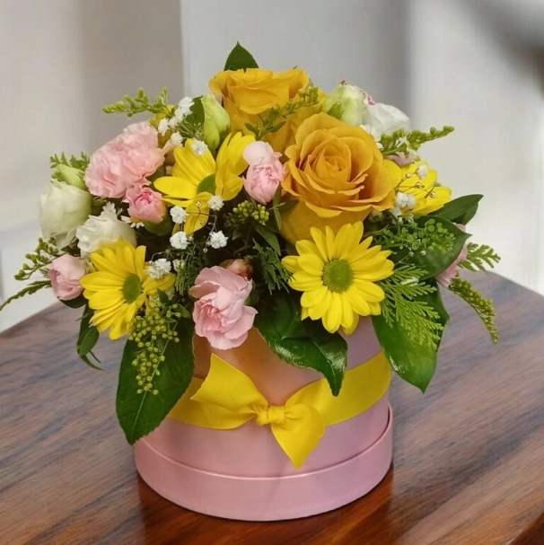 Florist choice hatbox