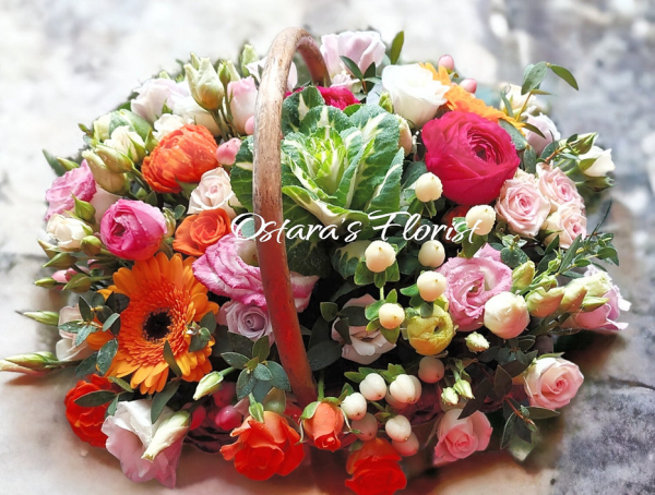 victoria-floral-basket