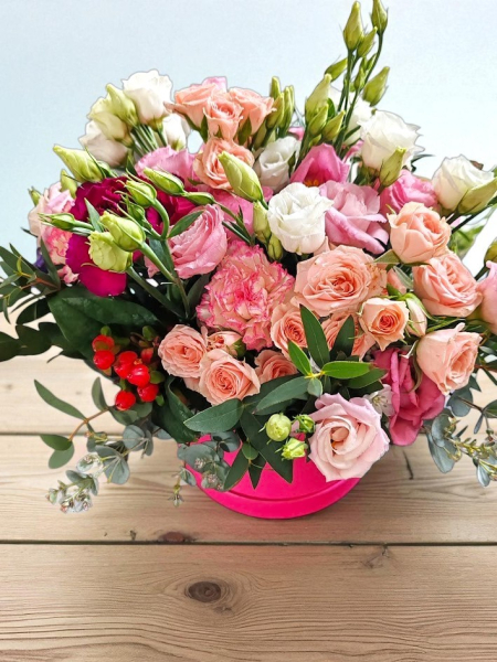 Florist choice-hatbox