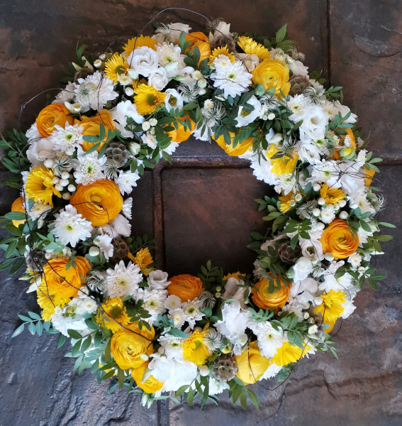 formal-sympathy-wreath