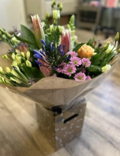 florist-choice-hand-tied