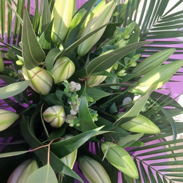 Lily bouquet