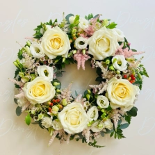 pastel-wreath