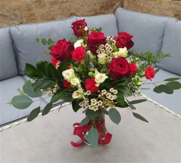 vase-arrangement