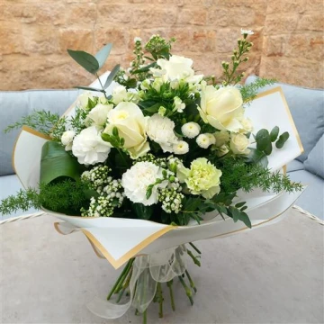 neutral-hand-tied