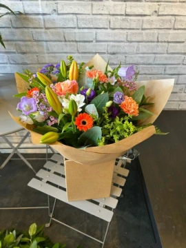 rainbow-handtied
