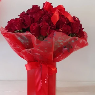 red-roses