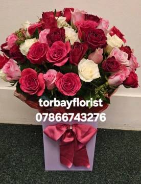 mixed-roses