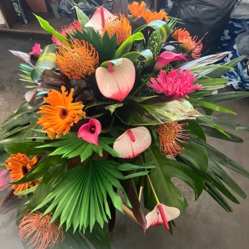 Tropical casket spray