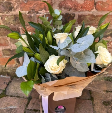 classic-white-lily-and-rose-hand-tied