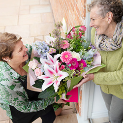 tussie-mussie-florist