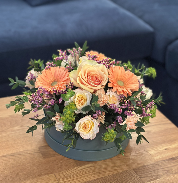 amber-hatbox