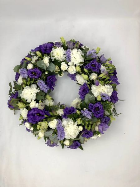 Blue and white wreath