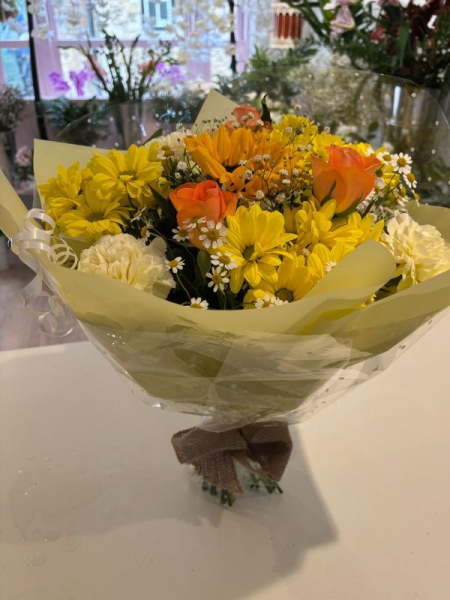Drop of sunshine bouquet