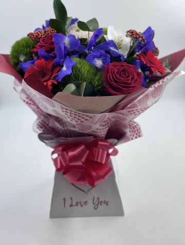 Bright-juicy hand tied