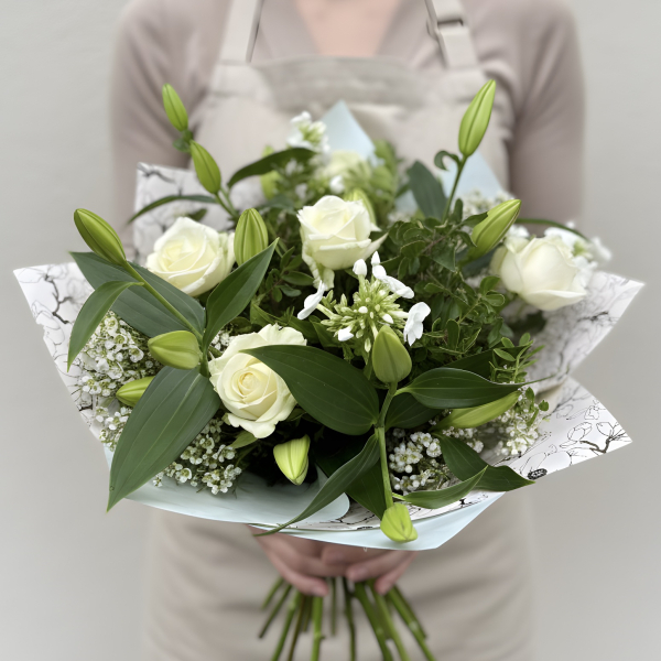 White rose-lily bouquet