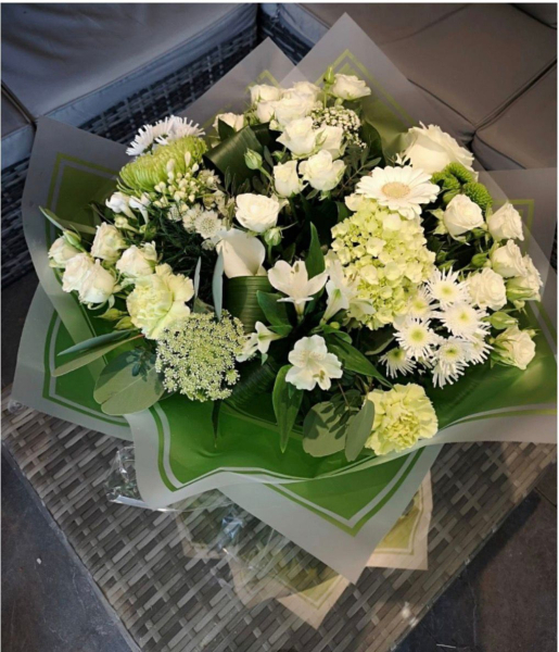 Ivory elegance bouquet