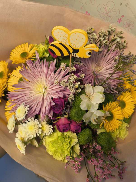 Summer garden hand-tied