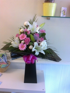 tall-modern-lily-box