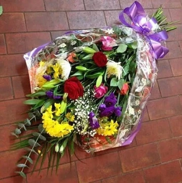 traditional-boquet