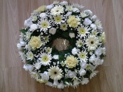 wreath-ring-loose