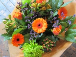 florist-choice-hand-tied