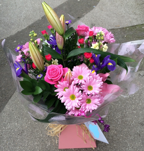 pink-aqua-bouquet
