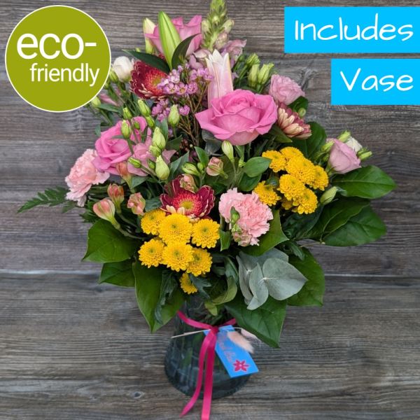 bright-vase-arrangement
