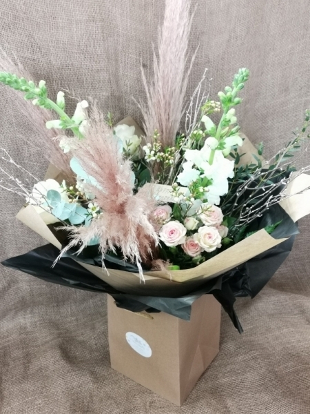 pretty-pampas-grass