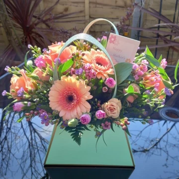 floral-handbag