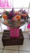 peach-and-purple-handtie