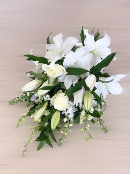 lily-rose-tied-sheaf