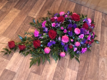 red-and-pink-rose-spray