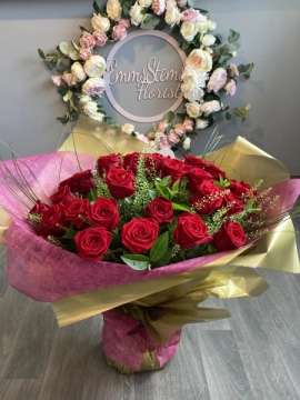 a-rose-a-day-bouquet