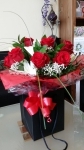 6-gift-wrapped-roses