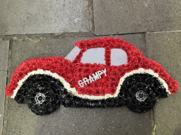 car-funeral-tribute